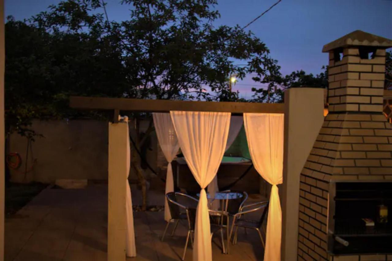 Casa Com Spa De Hidro, Aquecedor E Cromoterapia A 1,0 Km Do Centro Chapada dos Guimarães Eksteriør bilde